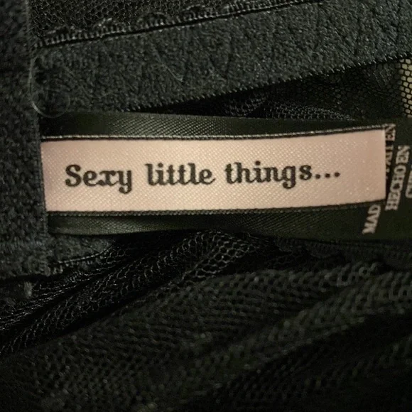 VS BLK Sexy Little Things Nightgown, 36D. *P1060 - Picture 8 of 9